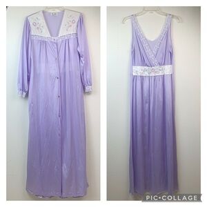 Vintage gown, robe peignoir set lavender nylon floral embroidered satin lace EUC